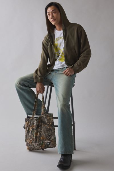 BDG Kenny Flare Leg Jean Product Page