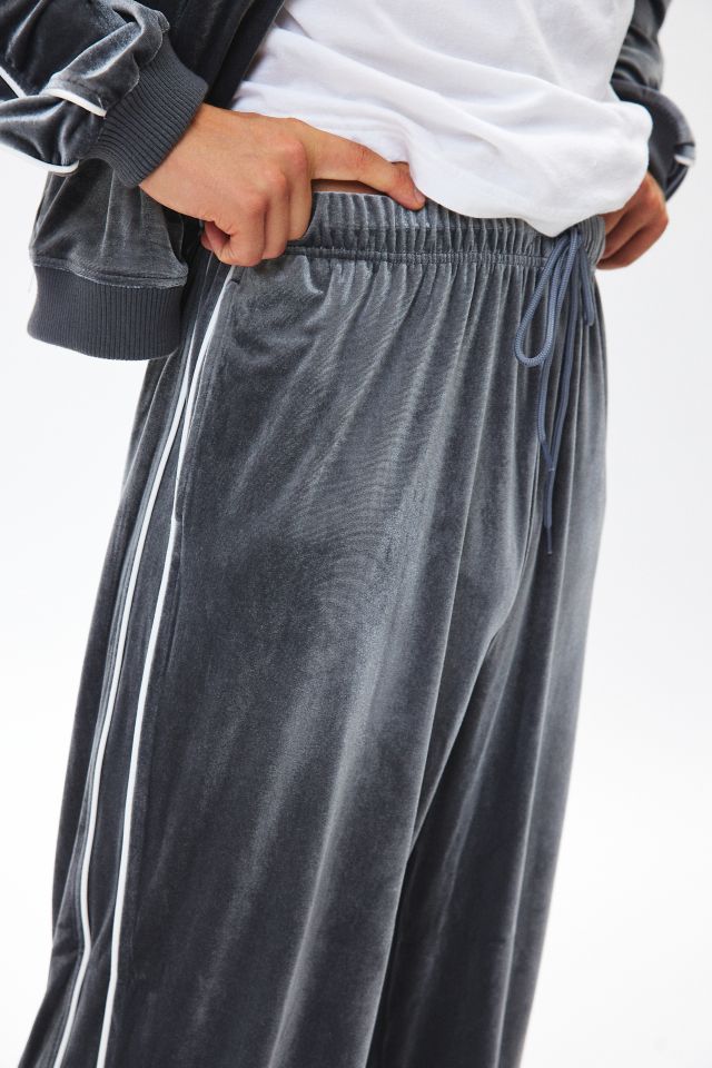 UO Mammoth Velour Track Pant #4