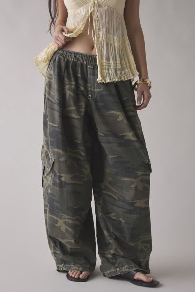 BDG Keaton Seersucker Balloon Pant | Urban Outfitters