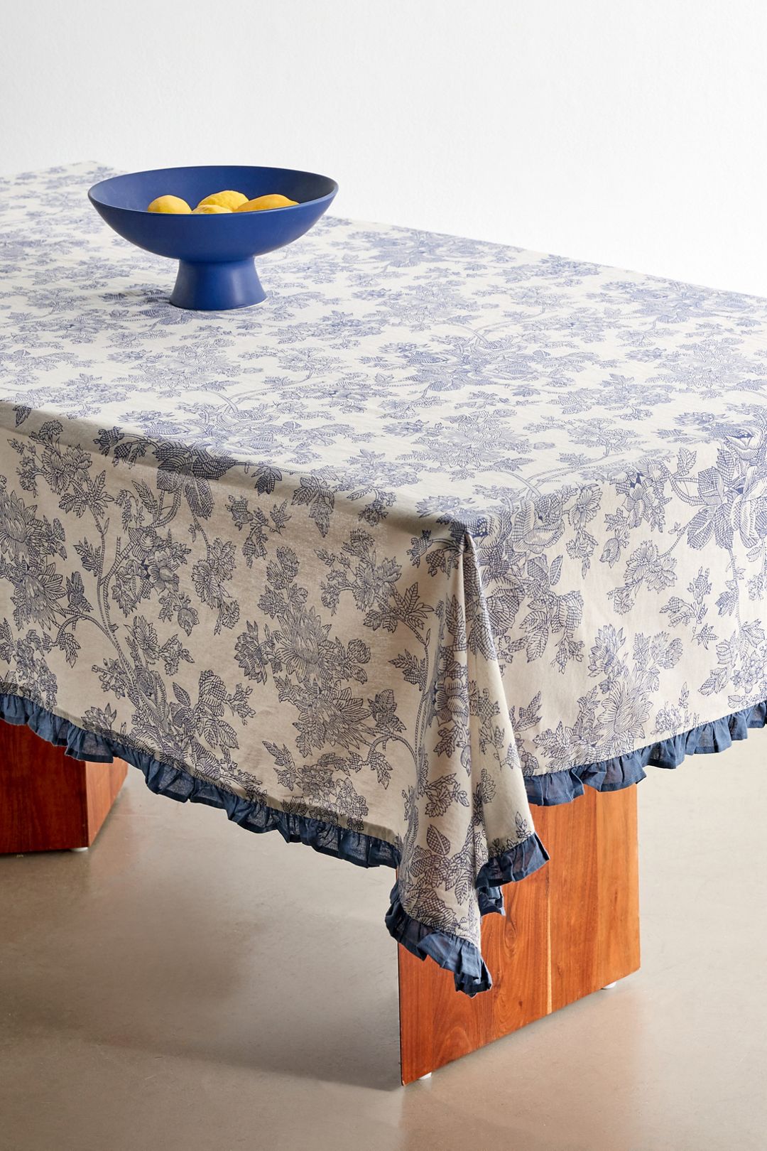 Printed Pattern Tablecloth - Blue Toile, Regular, ONE SIZE