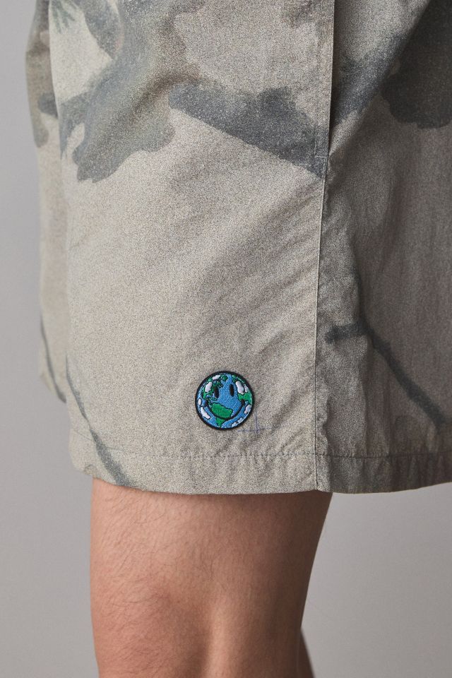 Market X Smiley Atlas Printed Tech Short #4
