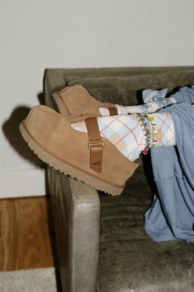 UGG Women's Goldenstar Hi Platform Clog | Urban Outfitters