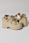 UGG Women's Goldenrise Platform Sandal