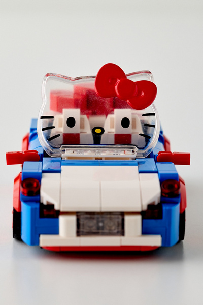 Hello Kitty Convertible IRC Vehicle - 4006333064364