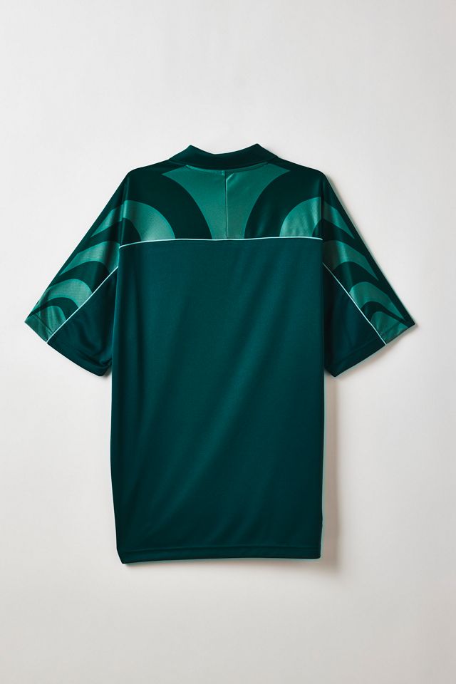 95718987_030_b2?$xlarge$&fit=