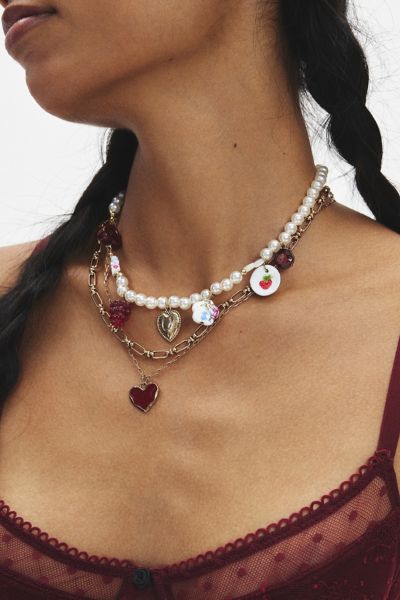 Ines Pearl Layering Charm Necklace Set