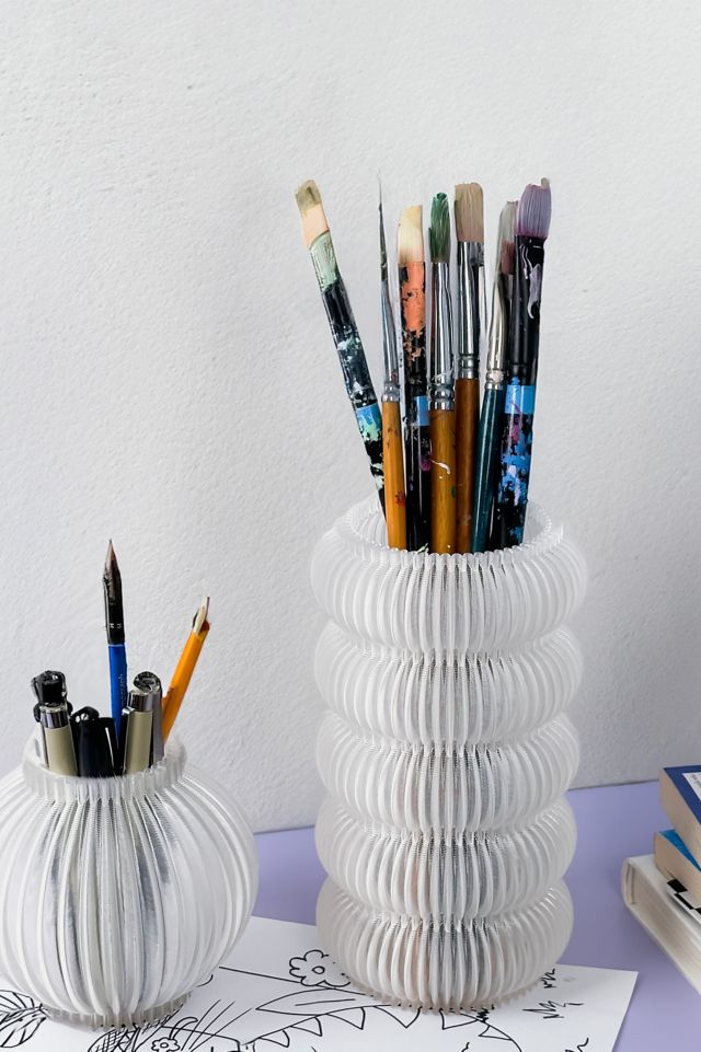 Me Make Pretty Five Ring Vase #1