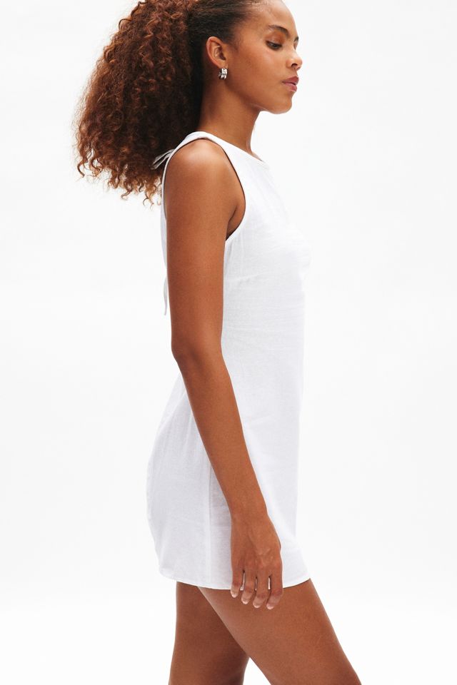 Motel Ayana Keyhole Open Back Mini Dress | Urban Outfitters