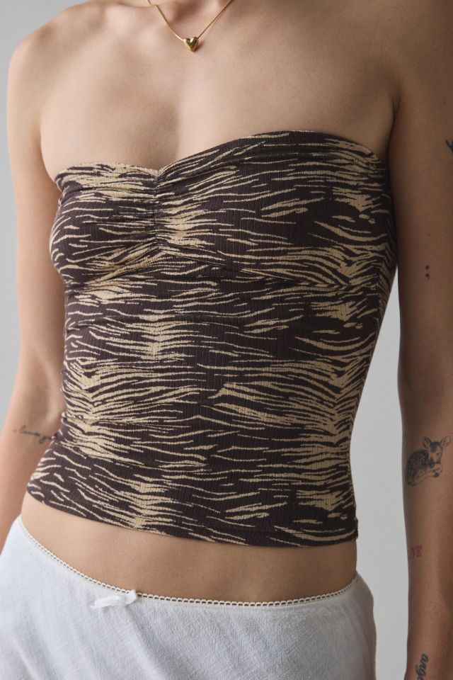 BDG Carla Sweetheart Neckline Printed Ribbed Knit Tube Top #1