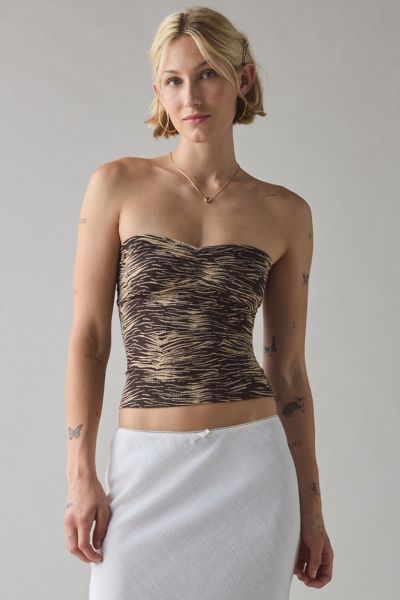 BDG Carla Sweetheart Neckline Printed Ribbed Knit Tube Top