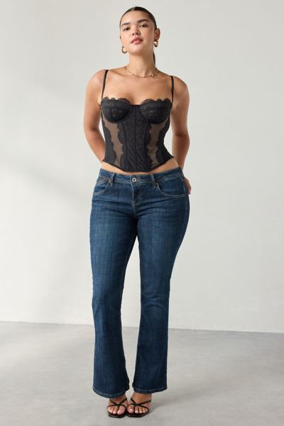 BDG Brooke Low-Rise Flare Jean Product Page