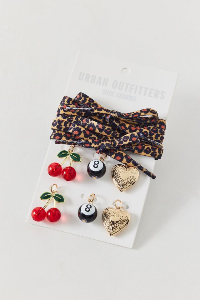 Urban Outfitters☆ 靴紐シューレース＆チャーム・セット Urban Outfitters☆ 靴紐シューレース＆チャーム・セット (Urban