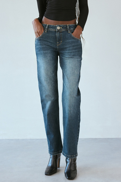 bdg high rise cigarette ankle jeans BDG Reed Mid-Rise Cigarette Jean