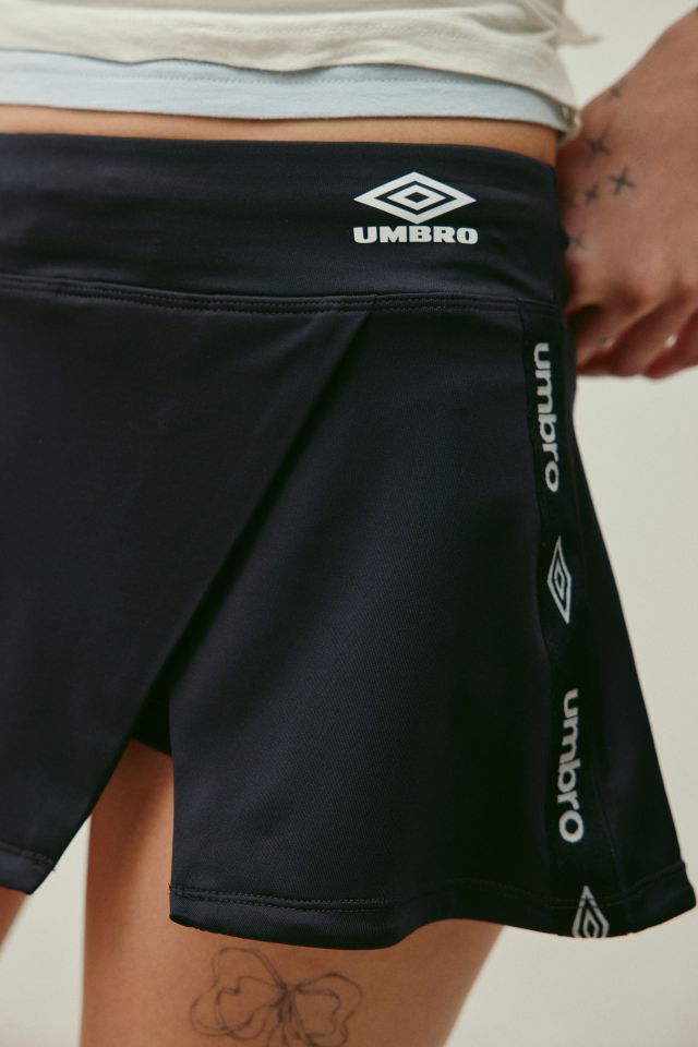 【UMBRO】 nylon skirt Umbro UO Exclusive Wrap Mini Sport Skort | Urban Outfitters