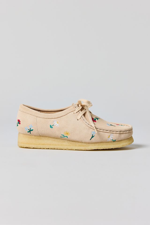 Clarks Women's Wallabee Floral Embroidered Suede Shoe #1