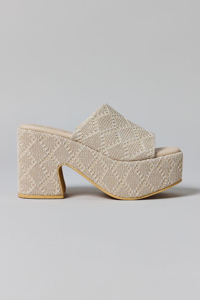 Beach By Matisse Footwear Como Crochet Platform Sandal #1