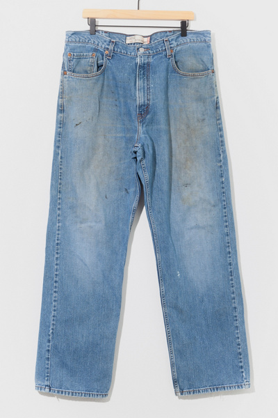 Vintage Y2K Levi's® 569 Denim Distressed Jean | Urban Outfitters