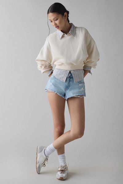 BDG GEORGIE DENIM CUTOFF SHORT IN ANGEL WASH, WOMEN'S AT URBAN OUTFITTERS 