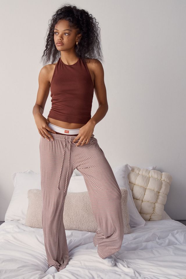 Hanes UO Exclusive High Neck Halter Tank Top | Urban Outfitters