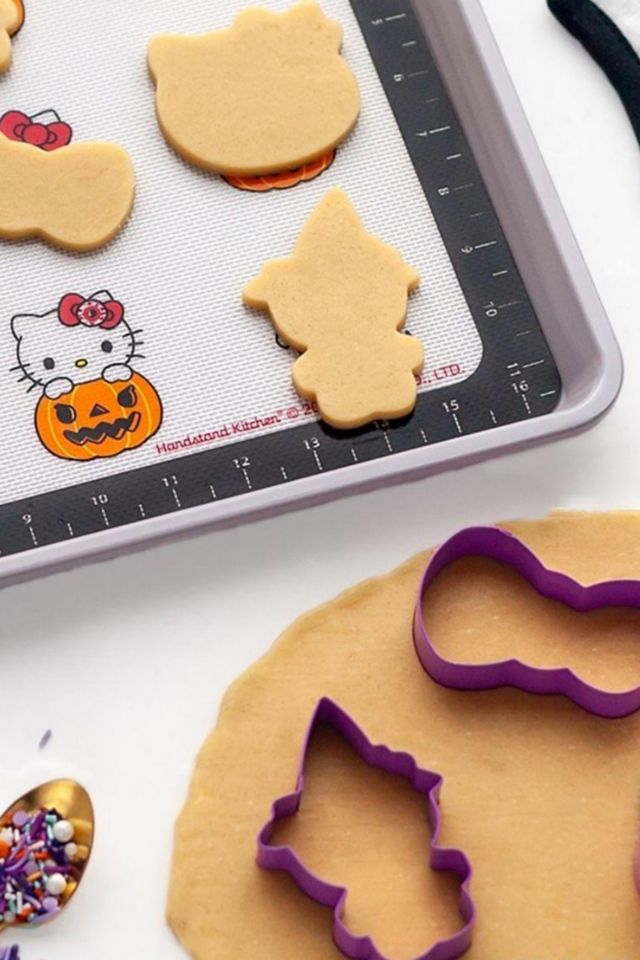 Sanrio Hello Kitty Halloween 45-Piece Cookie Baking Set #1