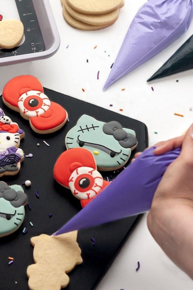 Sanrio Hello Kitty Halloween 45-Piece Cookie Baking Set #2