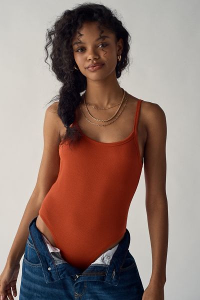 Hanes Uo Exclusive Scoop Neck Bodysuit In Red, Women's At Urban Outfitters In Red