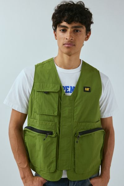 CAT CAT NYLON UTILITY VEST JACKET IN CEDAR GREEN, MEN'S AT URBAN OUTFITTERS 
