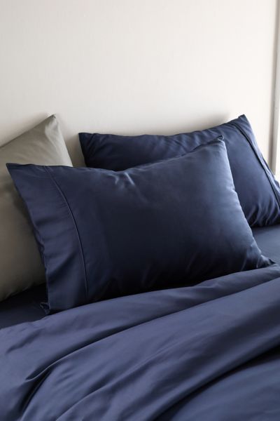 Ettitude Signature Sateen Pillowcase Set In Navy At Urban Outfitters