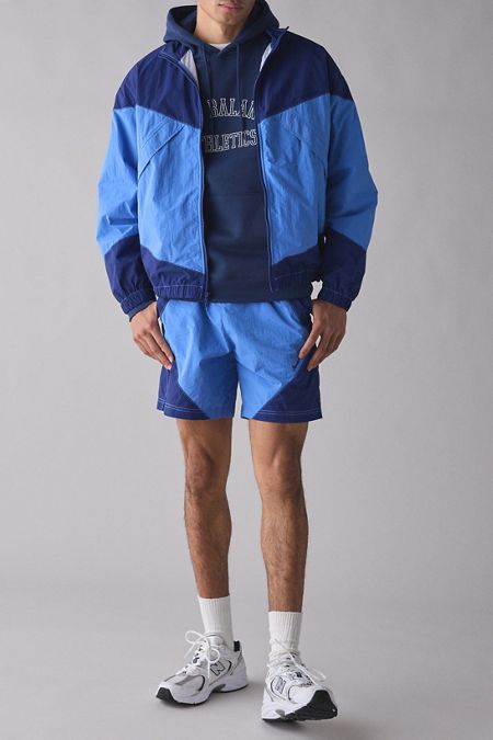 Vintage Champion '90s Grey Windbreaker Jacket | Urban Outfitters Vintage Champion '90s Grey Windbreaker Jacket | Urban Outfitters