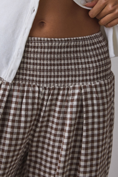 Kimchi Blue Caroline Smocked Wide Leg Linen-Blend Pant