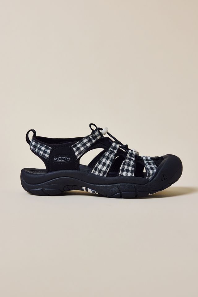 Keen Women's Newport H2 Monochrome Sandals | Urban Outfitters