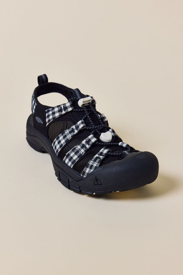Keen Women's Newport H2 Monochrome Sandals | Urban Outfitters