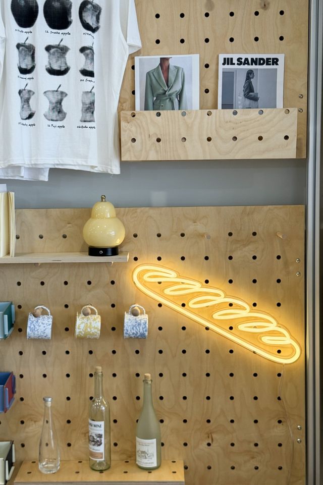 Echo Neon Bread Neon Sign #2