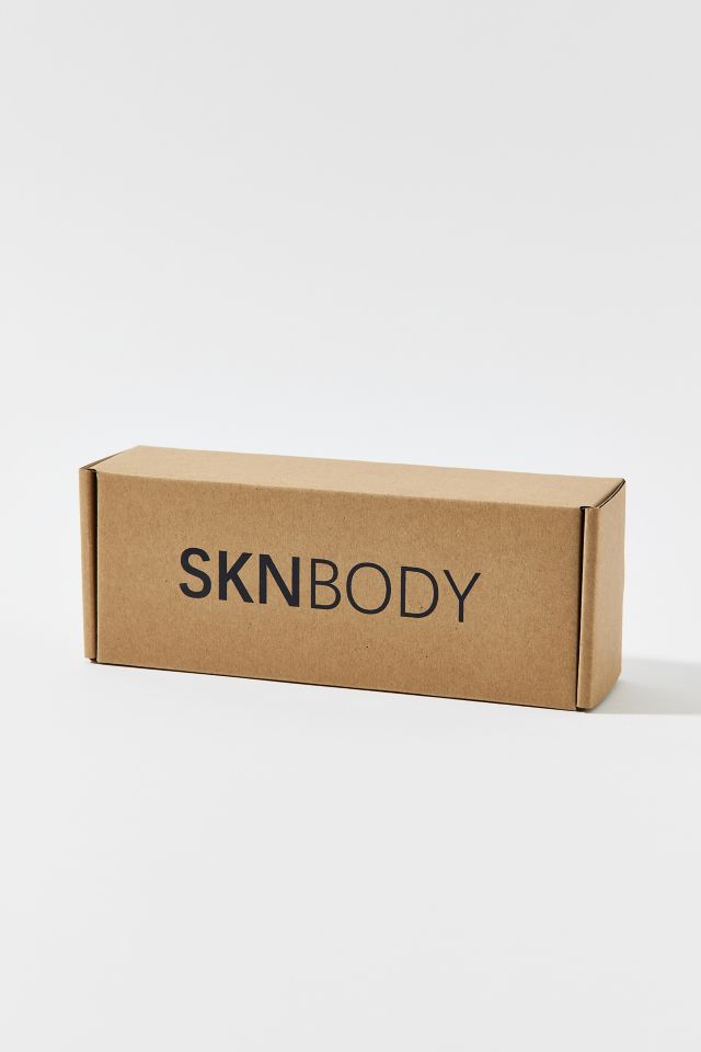 SKNBODY Dermaplaning Spray & Razor Set #1