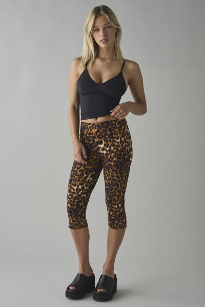 Kimchi Blue Ellie High Rise Stretch Capri Pant