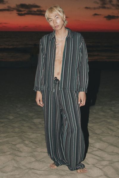 UO Surf Stripe Pull-On Beach Pant Product Page