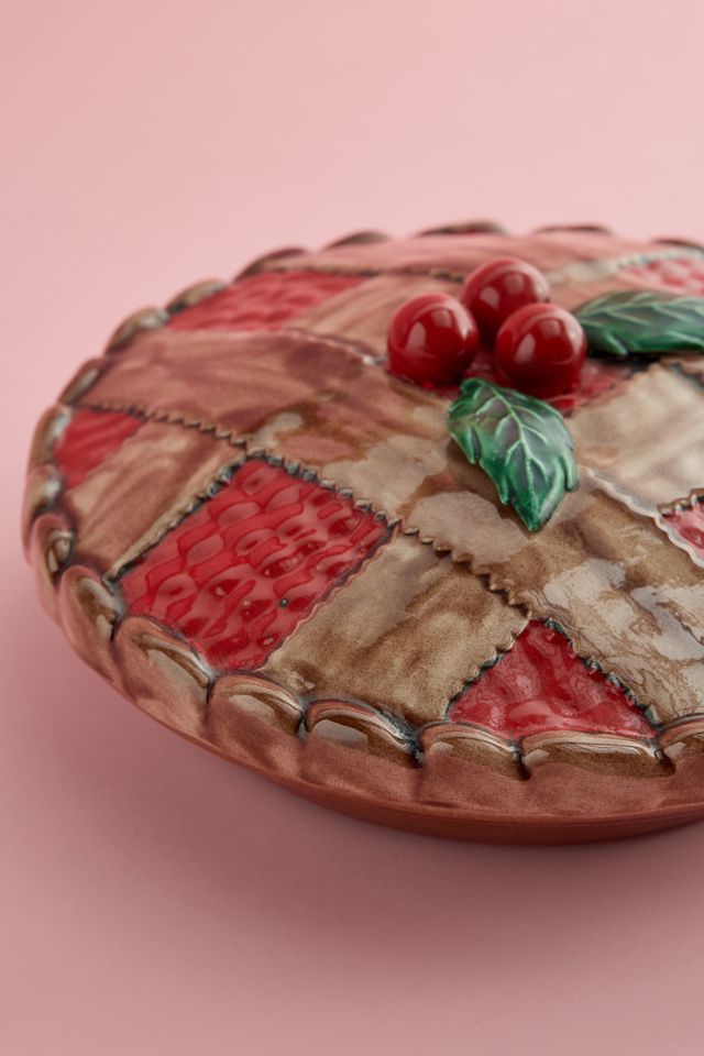 Pie Keeps パイキープ　チェリー柄 Vintage 1950s Cherry Pie Keeper | Urban Outfitters