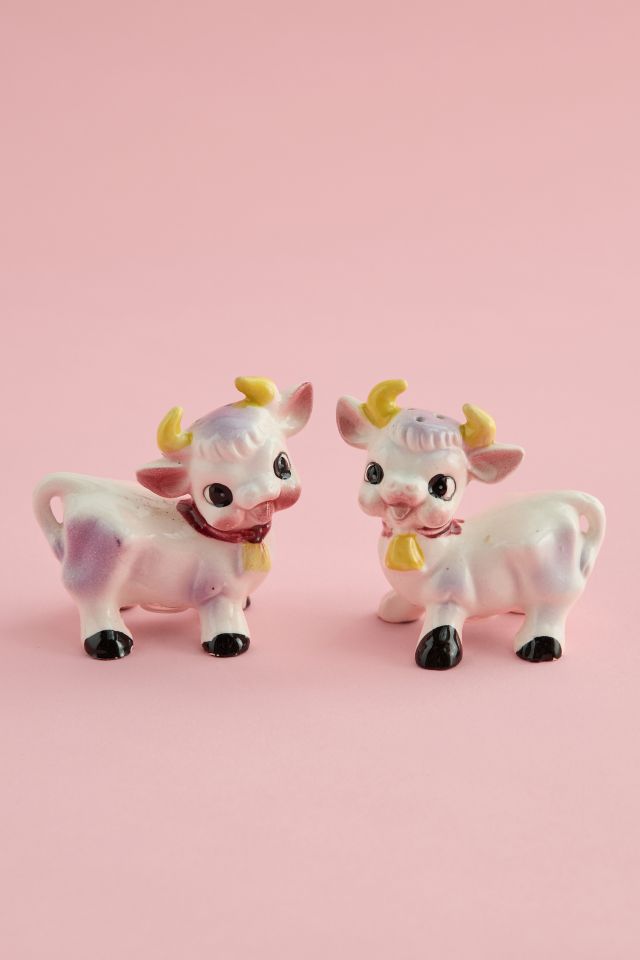 Vintage 1950s Artmark Japan Cow Salt & Pepper Shaker Set