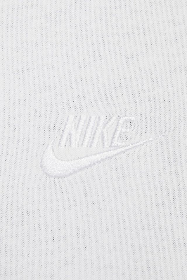 Nike Sportswear Premium Essential Logo Tee #2