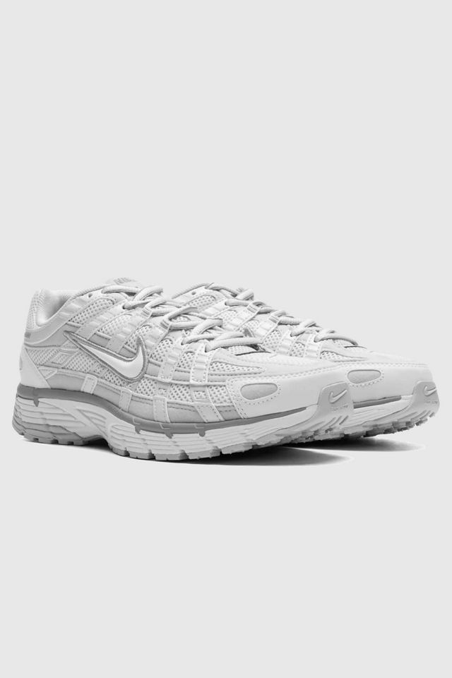 Nike Women's P6000 'Metallic Summit White' Sneakers FV6603101