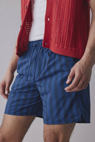 NIKE UNLIMITED STRIPE PATTERN 7" SHORT IN BLACK/BLUE VOID STRIPE, MEN'S AT URBAN OUTFITTERS 