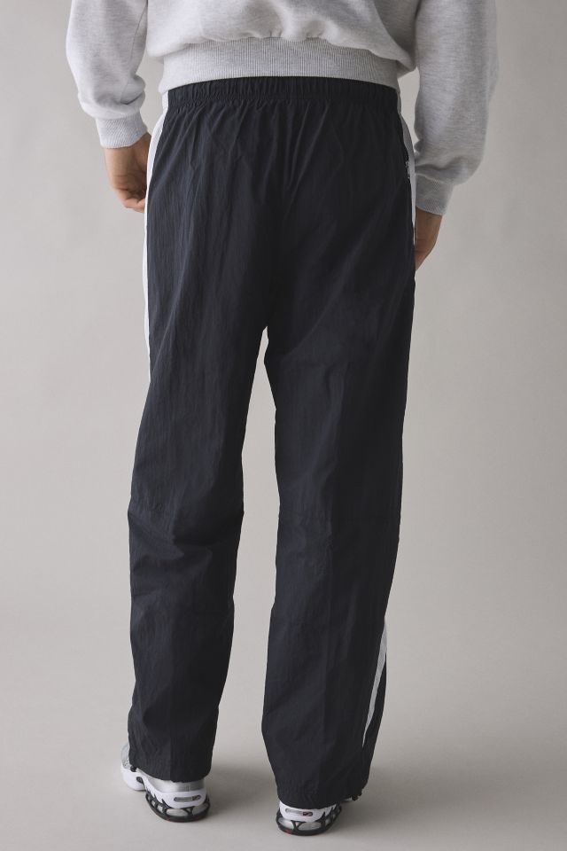 ◆NIKE◆ Air Woven Pants トラックパンツ ナイロン Nike Air Woven Nylon Pant | Urban Outfitters