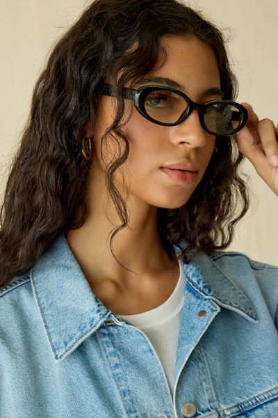 Lunettes de soleil ovales essentielles UO