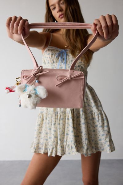 Urban Outfitters☆ チャンキーバックル・バゲットバッグ Keychains + Bag Charms | Urban Outfitters