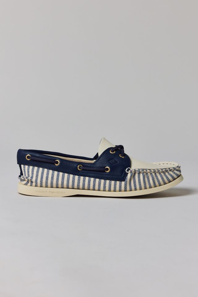Sperry Women's Striped Authentic Original 2-Eye Boat Shoe #2