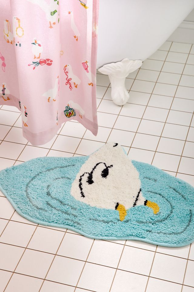 Cheeky Goose Shape Tufted Bath Mat #1
