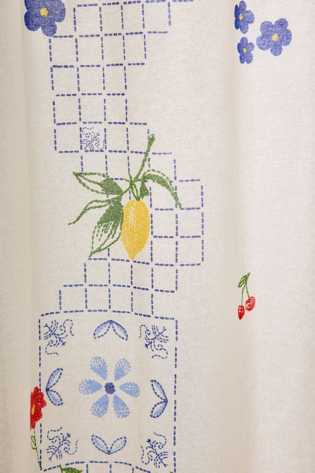 Fruit Lattice Patterned Shower Curtain #1