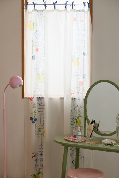 Urban Outfitters Fruit Lattice Patterned Window Panel In White At