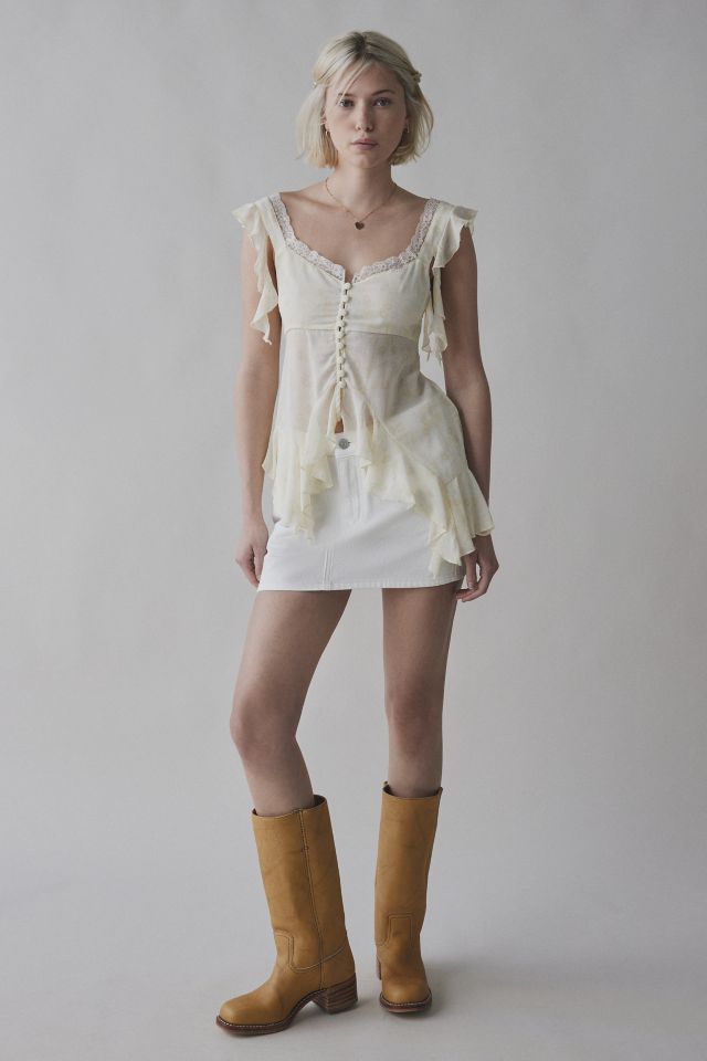 Kimchi Blue Eleanor Flyaway Hanky Hem Blouse