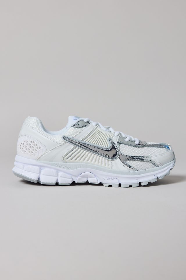 Nike Women's Zoom Vomero 5 Lightweight Sneakers #3